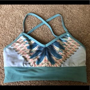 Alo Yoga Feather Sports Bra